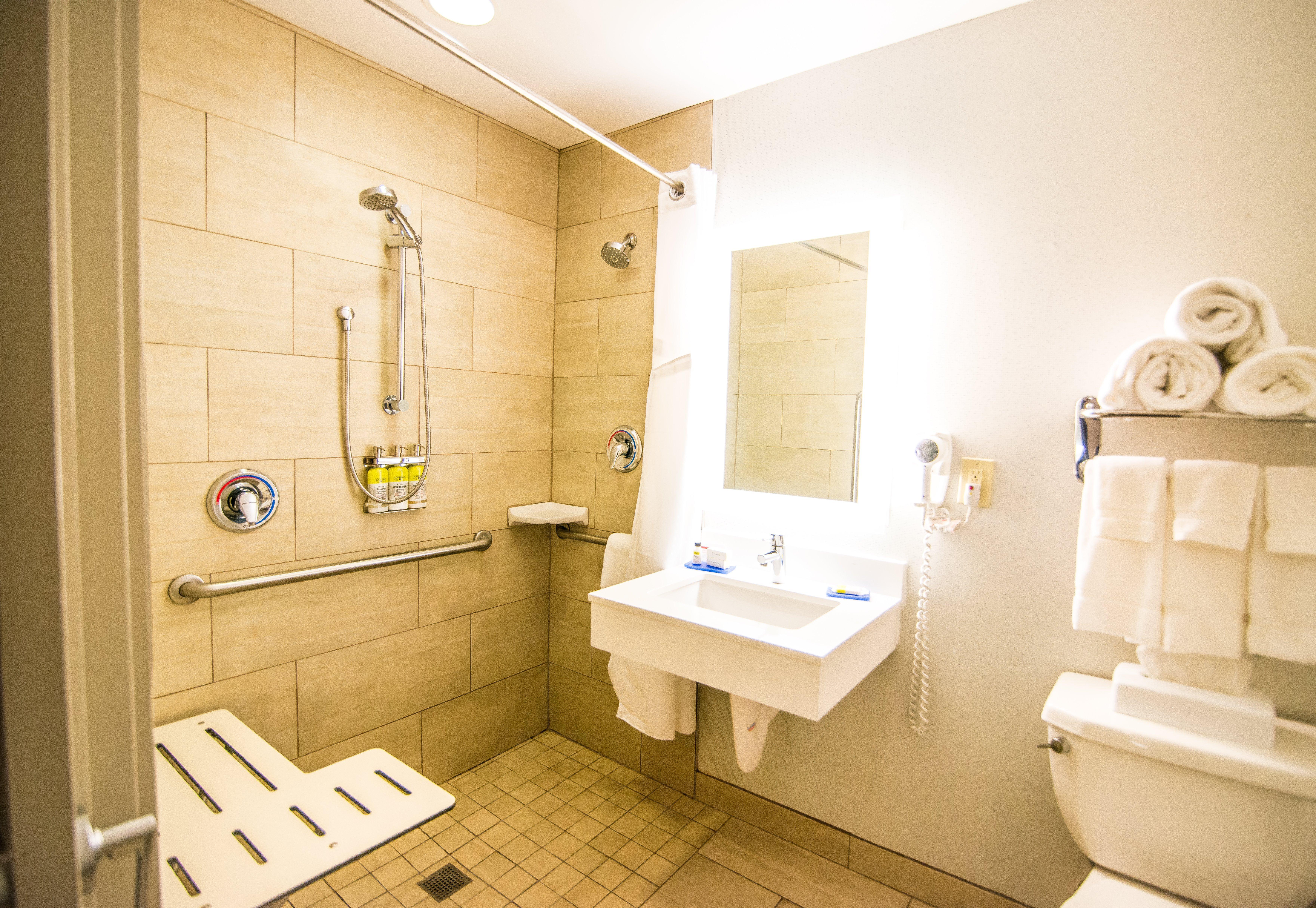 Holiday Inn Express Philadelphia Ne - Langhorne By Ihg Exteriör bild